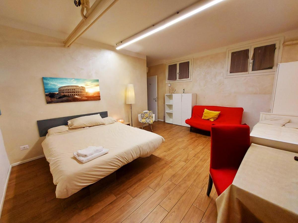 Free Breakfast - Big Apartment In The Heart Of Roma Exterior foto